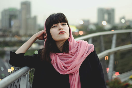 How to Style Wool & Cashmere Stoles for Every Season