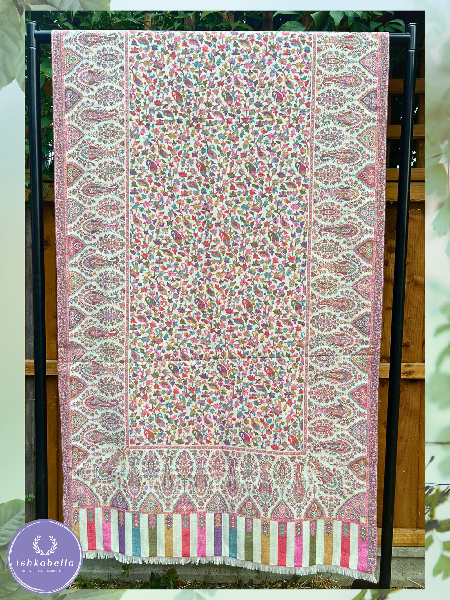 Kani Weave Fine Wool Stole – White Floral Bloom | ishkabella