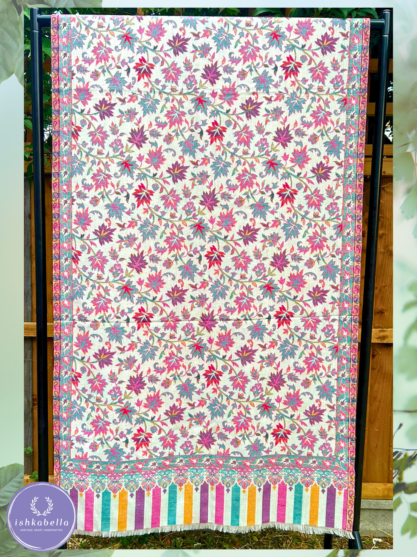 Kani Weave Fine Wool Stole – White leaf motif | ishkabella