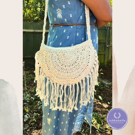 White Macramé Half Moon Sling Bag – Handwoven Cotton Crossbody Bag in Semi-Circle Design
